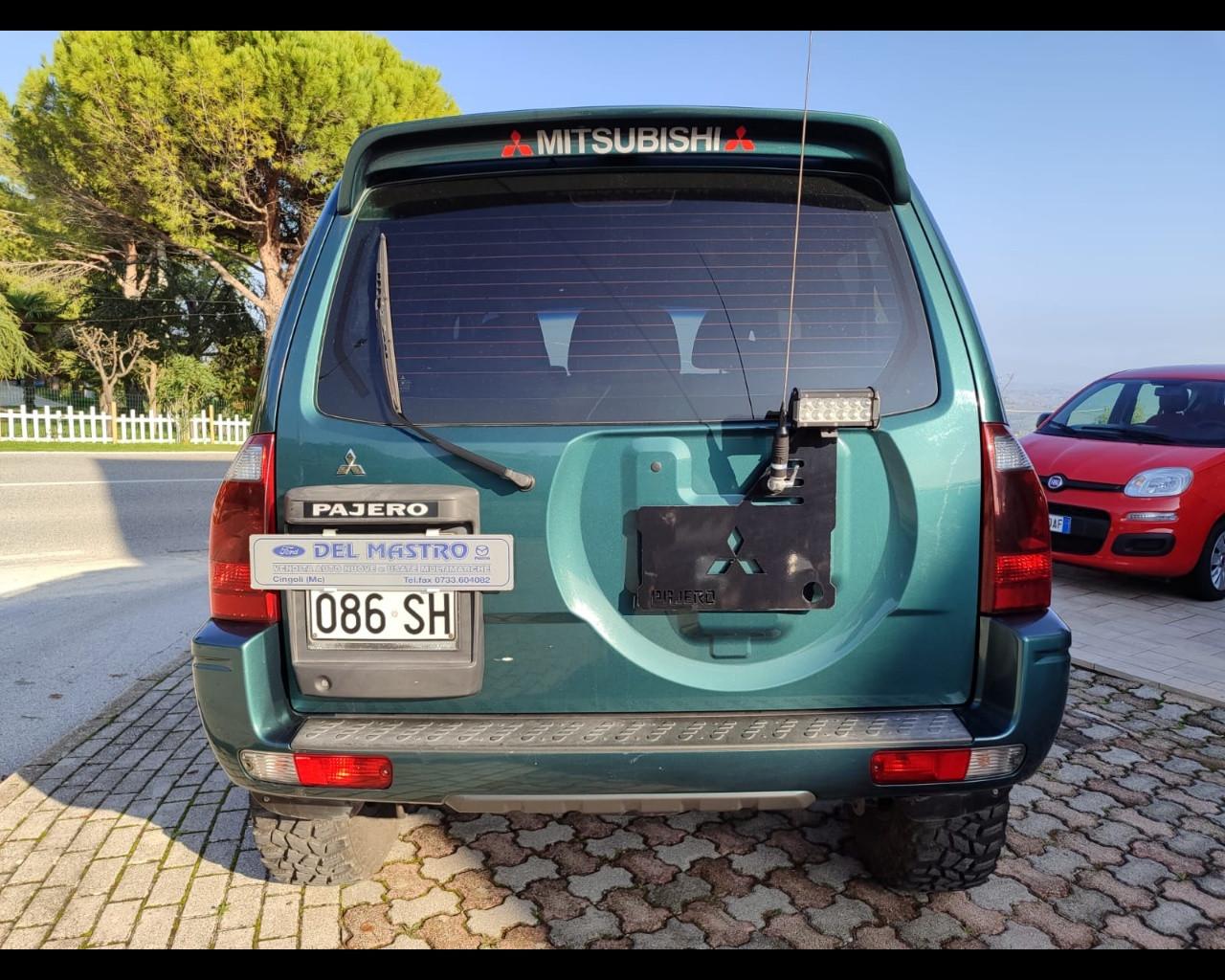 MITSUBISHI Pajero (2000-2007) - Pajero 2.5 TDI 3p. GLX