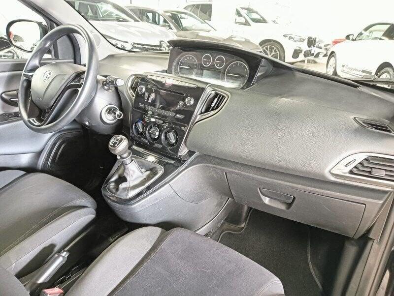 Lancia Ypsilon Ypsilon 1.2 69 CV 5 porte Gold