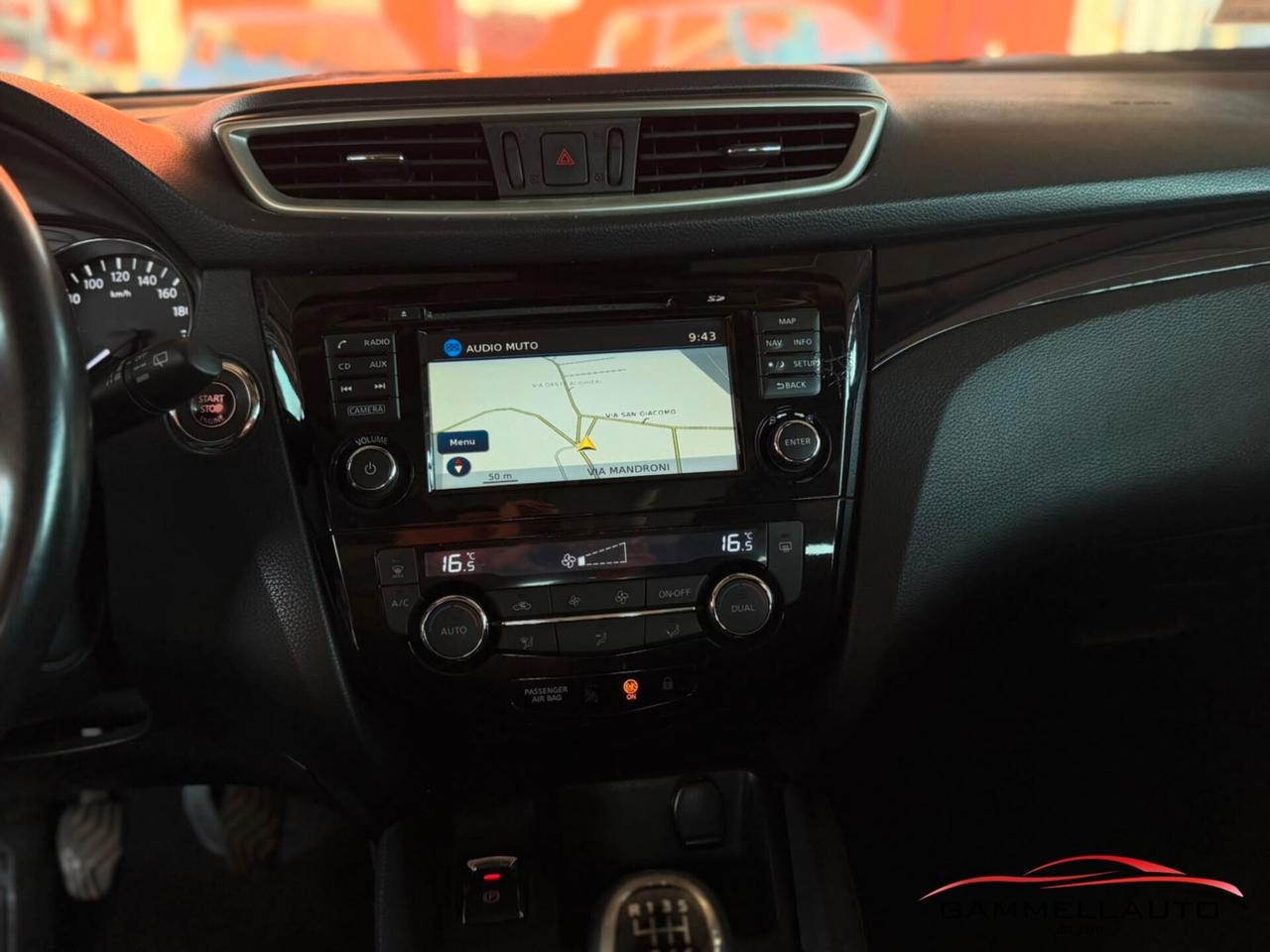 Nissan Qashqai 1.6 4x4 N-Connect 130cv Tetto Panorama