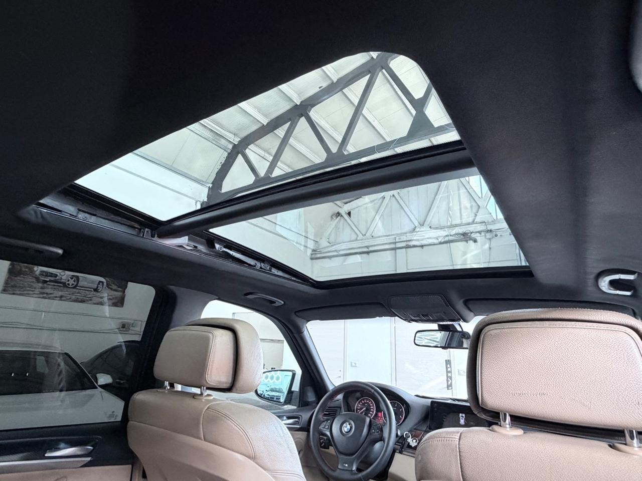 BMW X5 M-SPORT xDrive30d 235CV TETTO-DVD FULL