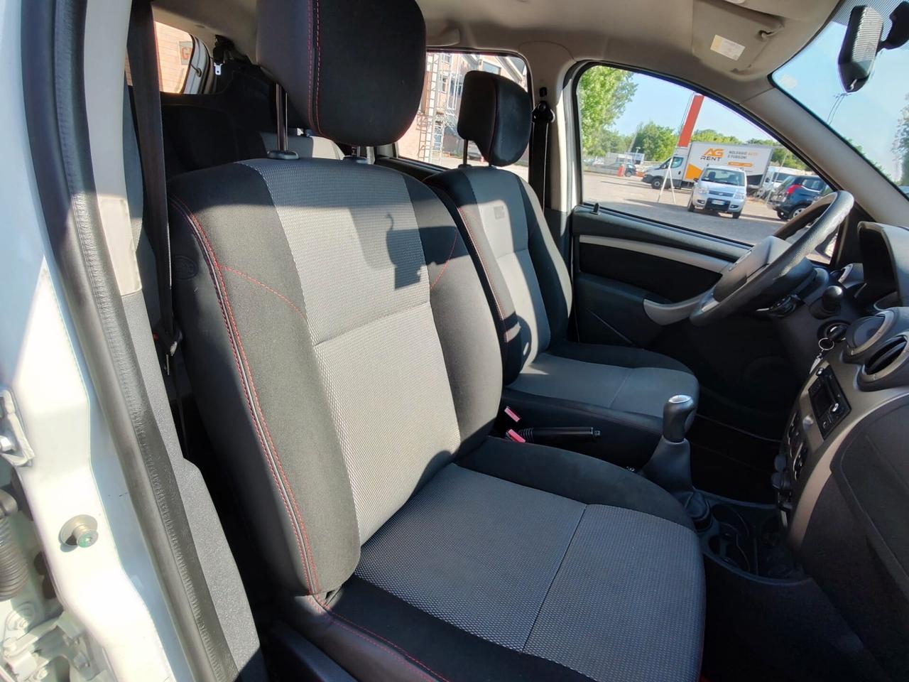 Dacia Duster 1.6 110CV 4x2 GPL Lauréate, OK NEOPATENTATI, GARANZIA L.12 MESI