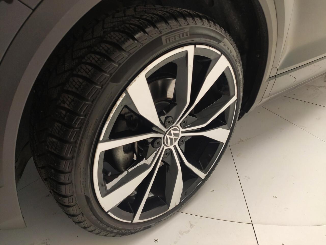 Volkswagen T-Roc 1.5 TSI 150CV DSG R-Line