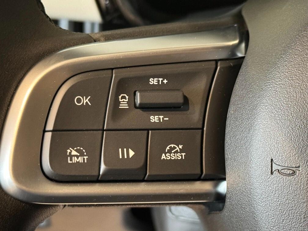 Fiat 600 1.2 hybrid La Prima 110cv auto Navi Led App conn Cam 18" Neopat