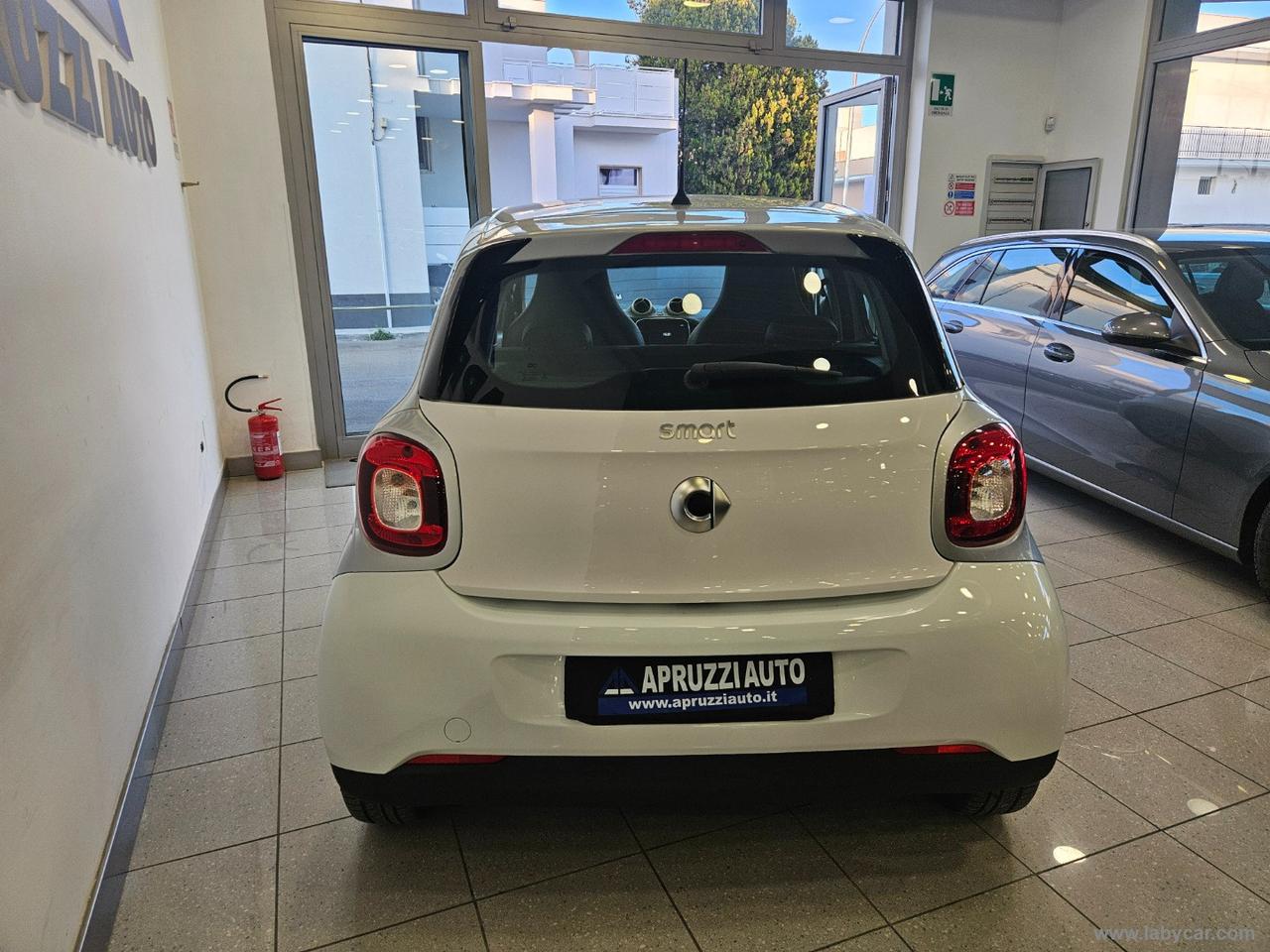 SMART forfour 70 1.0 twinamic Youngster