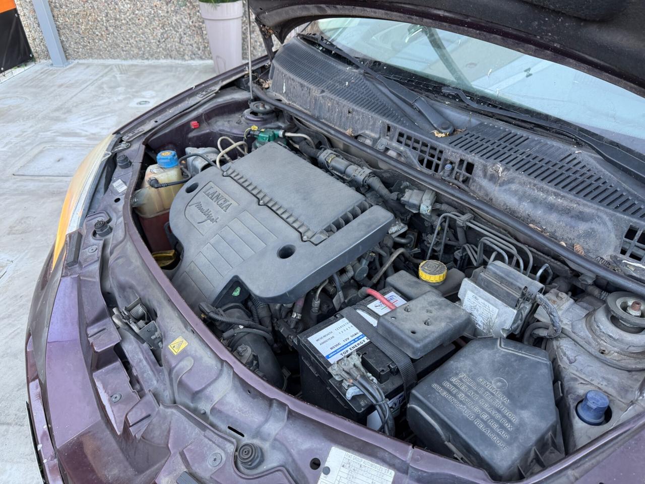 LANCIA YPSILON 1.3 MJT DIESEL PER COMERCIANTI