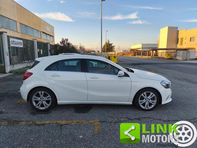 MERCEDES-BENZ A 200 d Automatic Premium