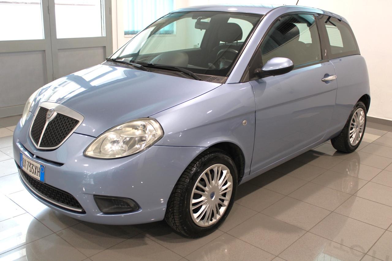 Lancia Ypsilon 1.3 Mjet Argento - 2009
