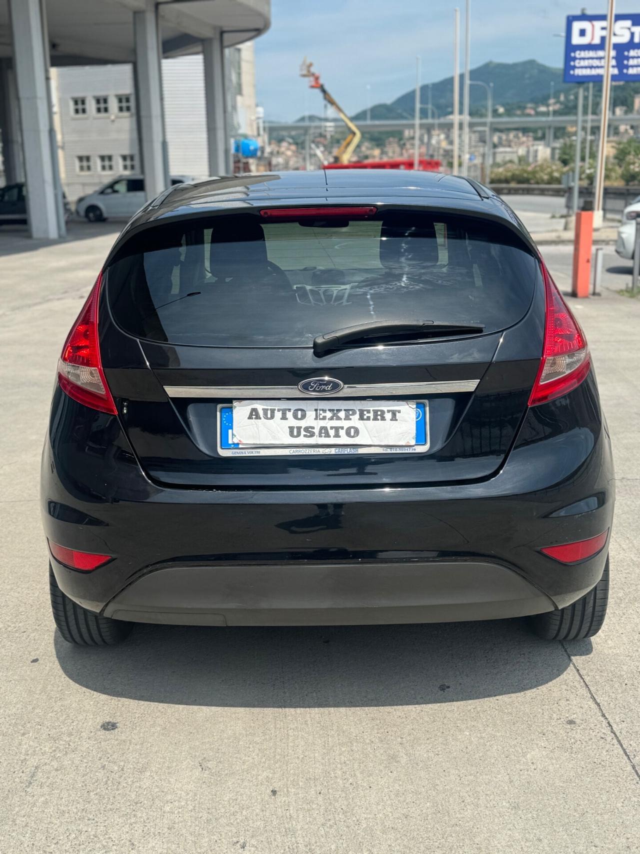 Ford Fiesta 1.4 TDCi 68CV 5 porte Titanium 2009