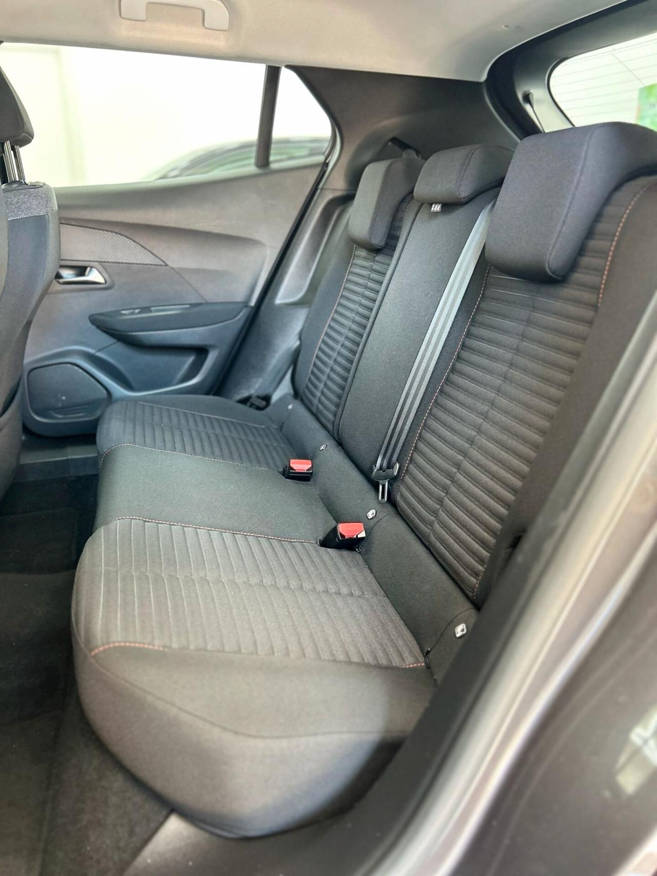 Peugeot 2008 1.2 benzina 130 CV Active pack