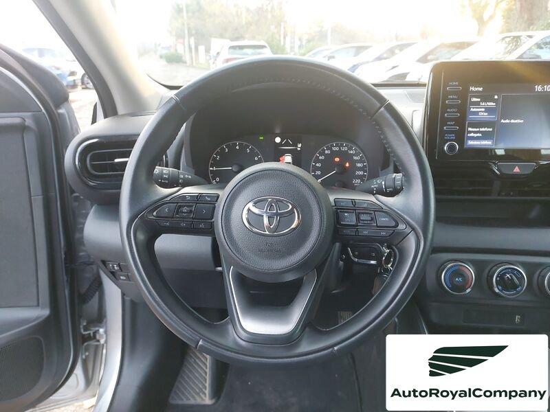 Toyota Yaris Yaris 1.0 5 porte Active