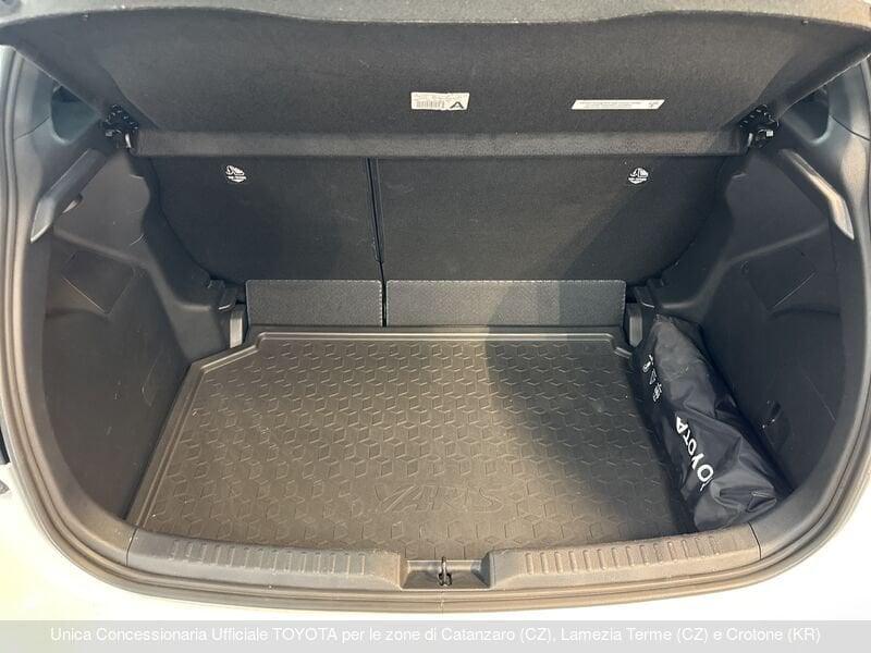 Toyota Yaris 1.5 Hybrid 5 porte Lounge