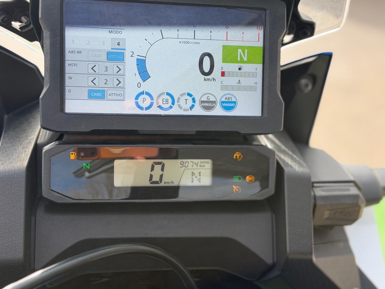 Honda Africa Twin CRF 1100 Automatica 9Mila km Nuova