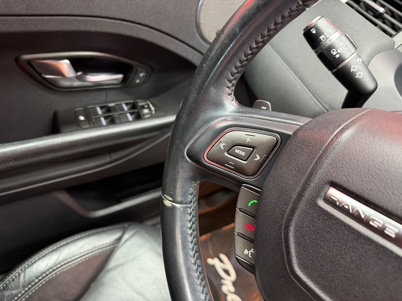 Range Rover Evoque 2.2 TD4 5p. Pure Tech Pack