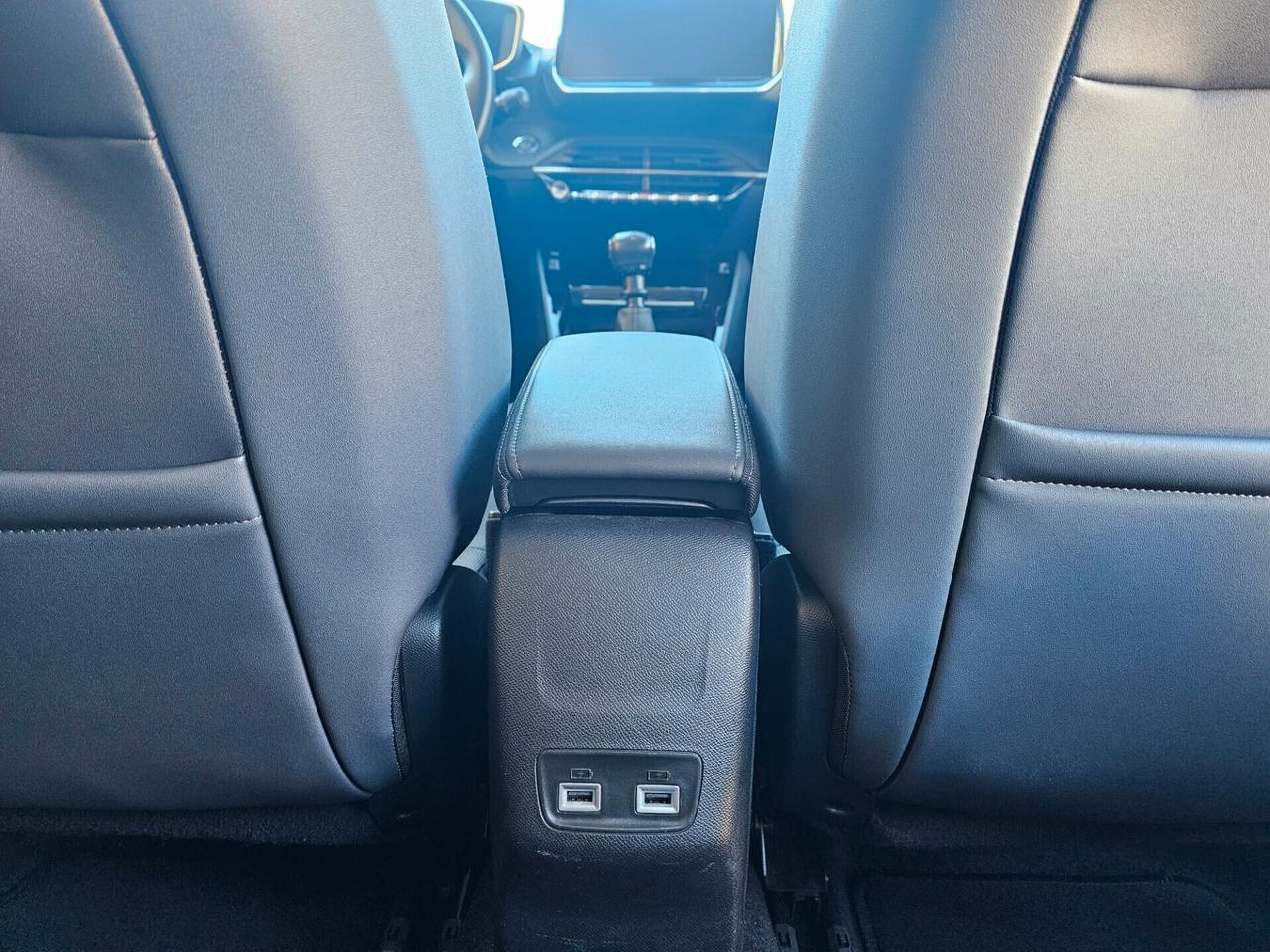 Peugeot 2008 PureTech 100 S&S Allure