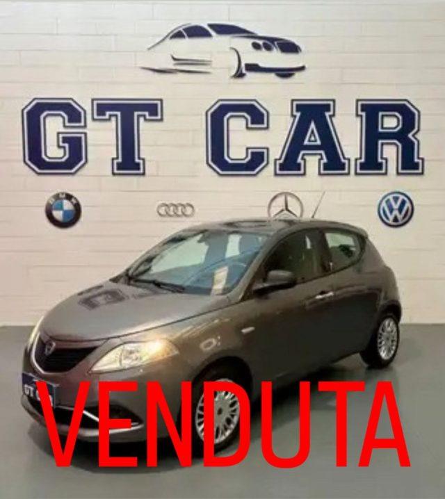 LANCIA Ypsilon 1.2 69 CV 5 porte Silver