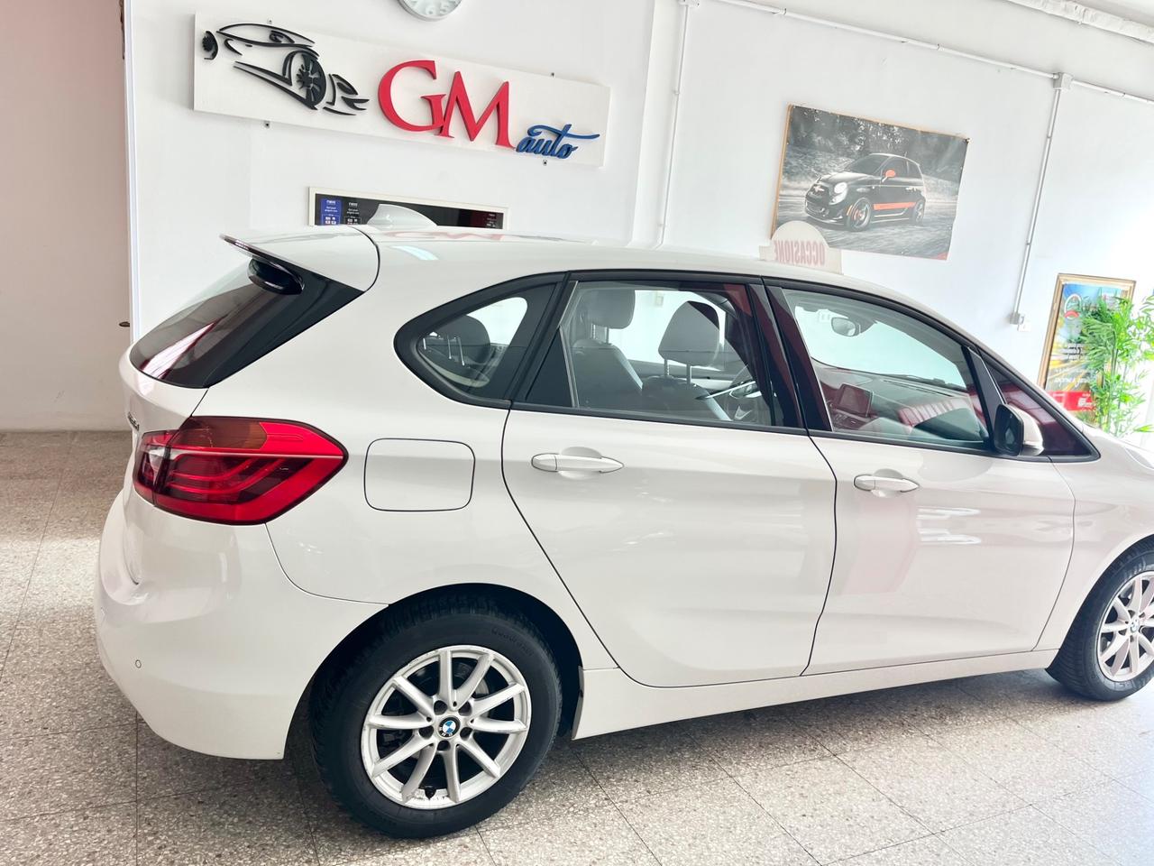 Bmw 218d tourer Luxury