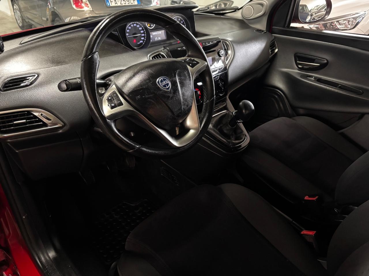 Lancia Ypsilon 0.9 TwinAir METANO