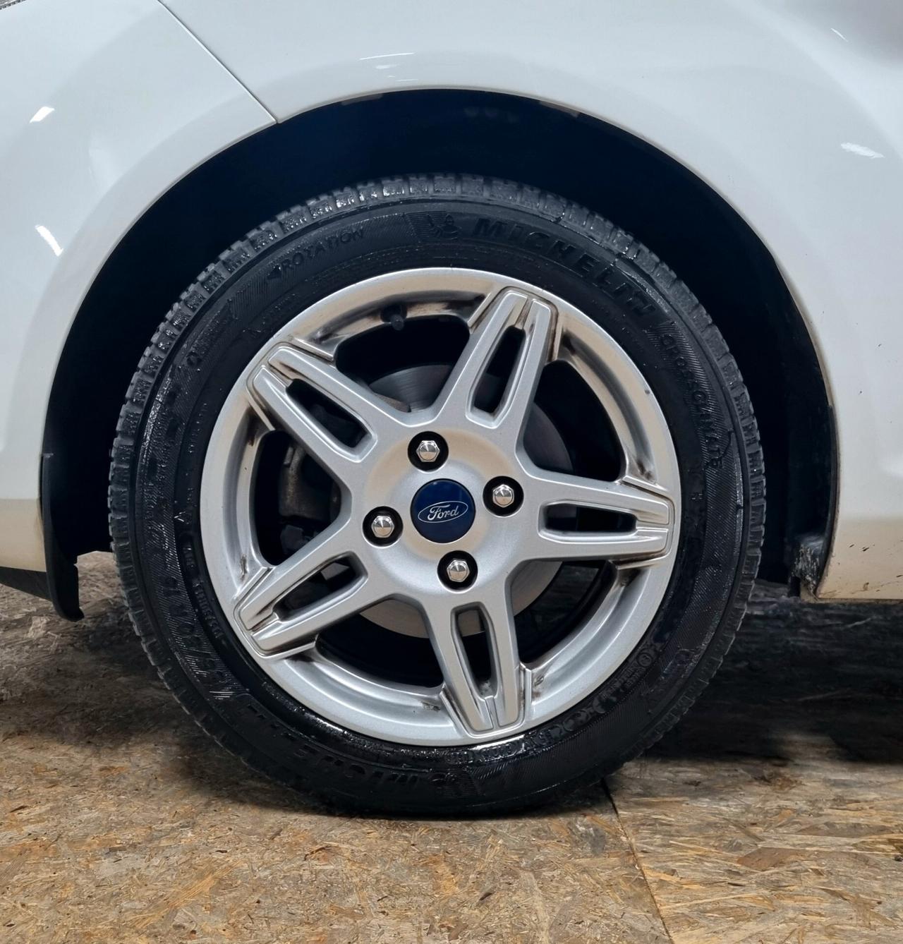 Ford Fiesta 1.5 TDCi 75CV 5 porte Business