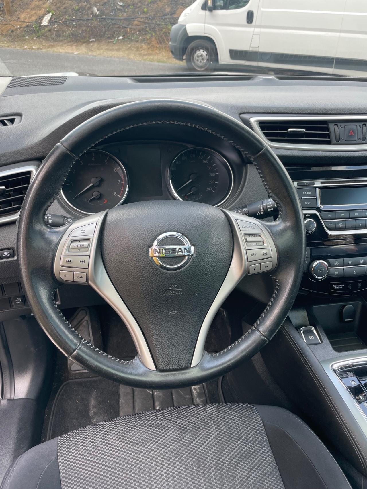 Nissan Qashqai 1.2 DIG-T !!AUTOMATICA SOLO 100MILA KM)