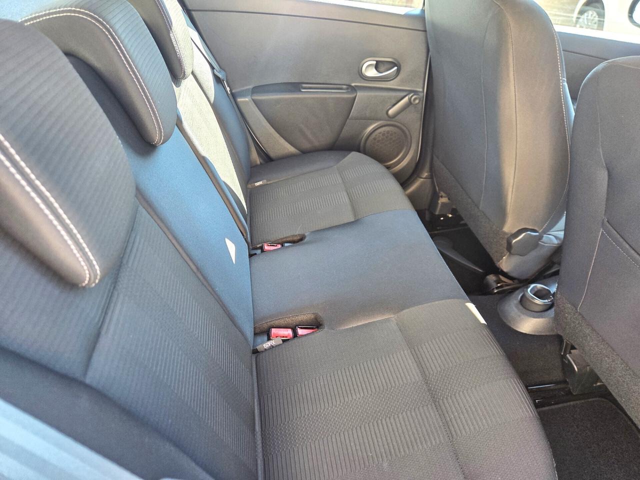 CLIO 1.5 DCI UNICO PR. TAGLIANDATA NAVIGATORE