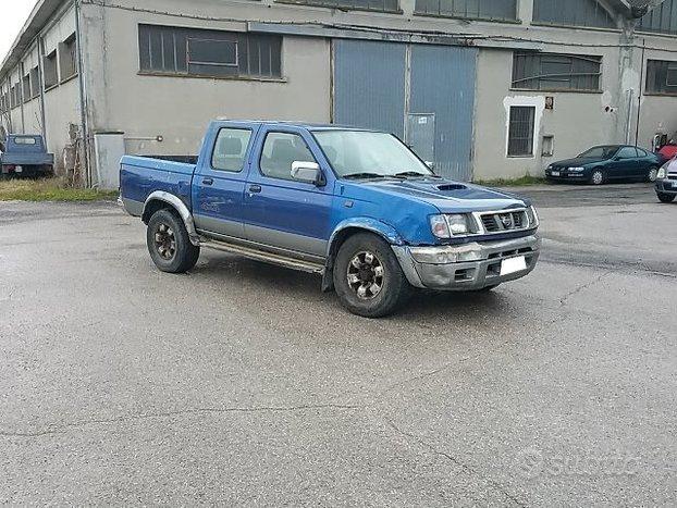 Nissan Navara (D22) 2.5 TD 100CV 4WD Cabina Doppia