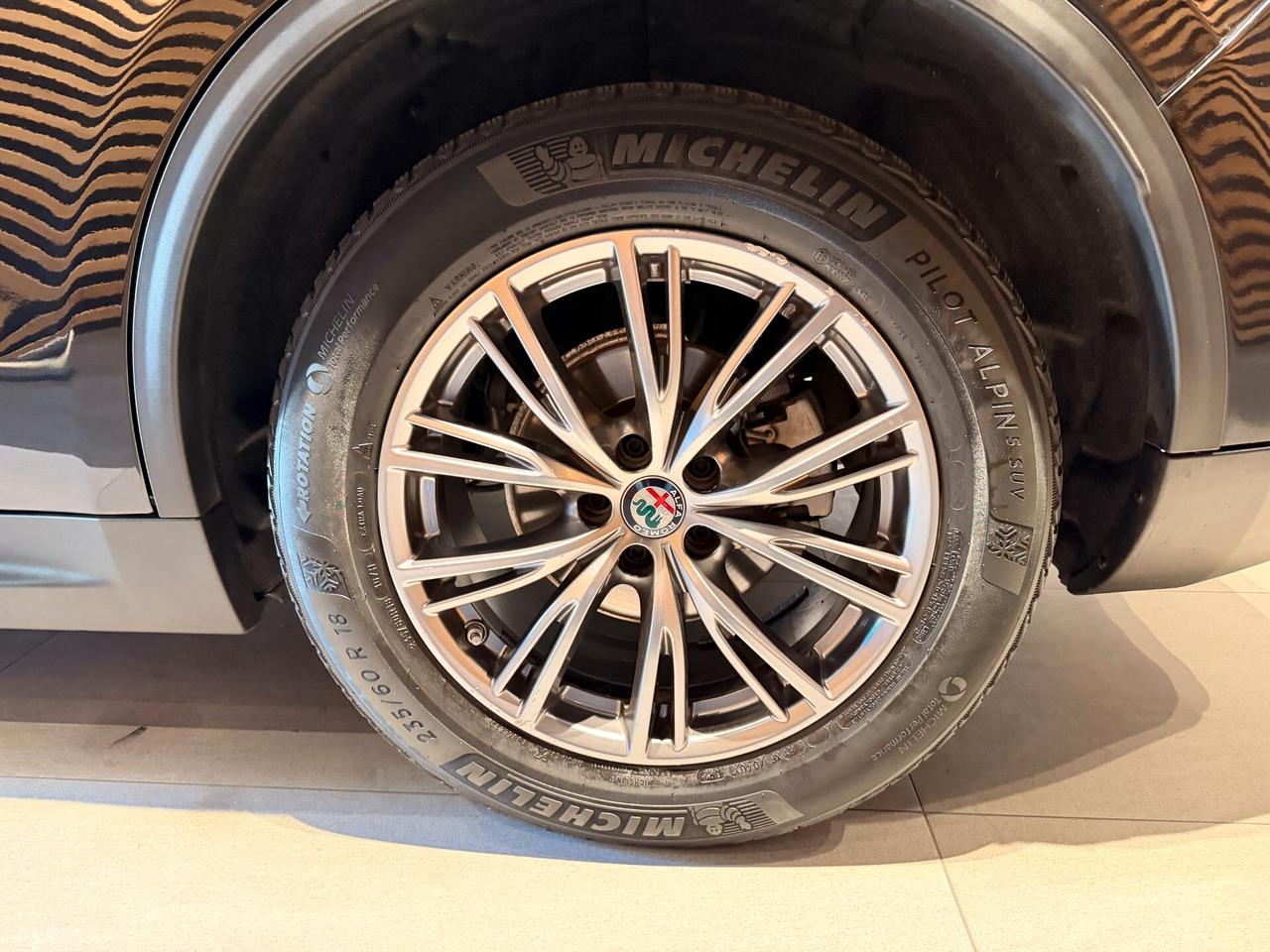Alfa Romeo Stelvio 2.2 Turbodiesel 180 CV AT8 RWD Executive