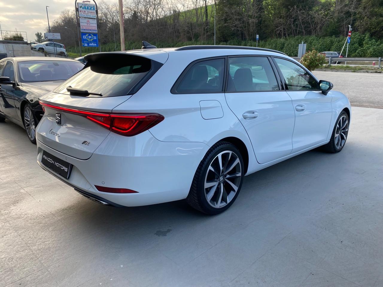 Seat Leon Sportstourer 2.0 TDI 150 CV DSG FR