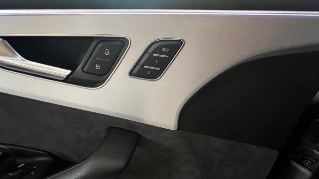 AUDI Q8 50 TDI 286 CV tip. Sport-s line cerchi 22 matrix