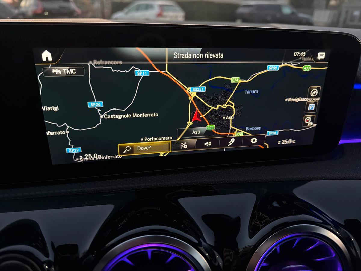 Mercedes-Benz A 180 Premium auto