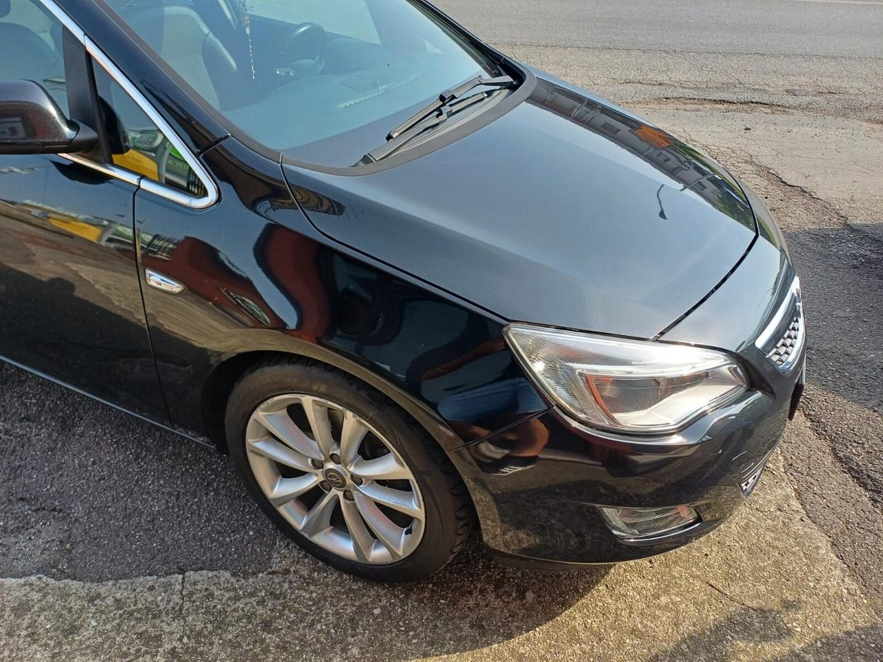Opel Astra 1.7 CDTI 110 cv 5 porte Cosmo