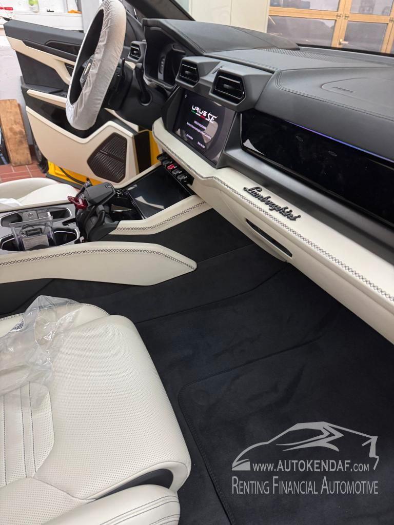 Lamborghini Urus 4.0 V8 phev SE auto