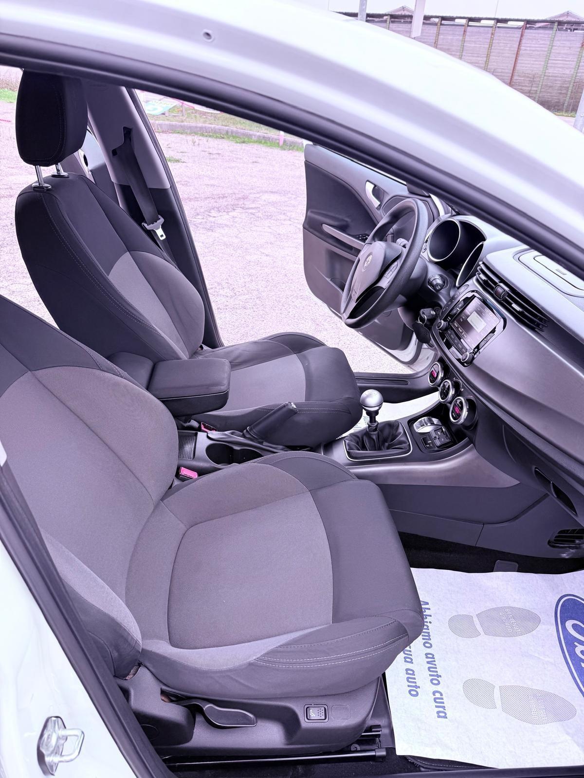 Alfa Romeo Giulietta 1.6 JTDm-2 105 CV Ok neopatentati