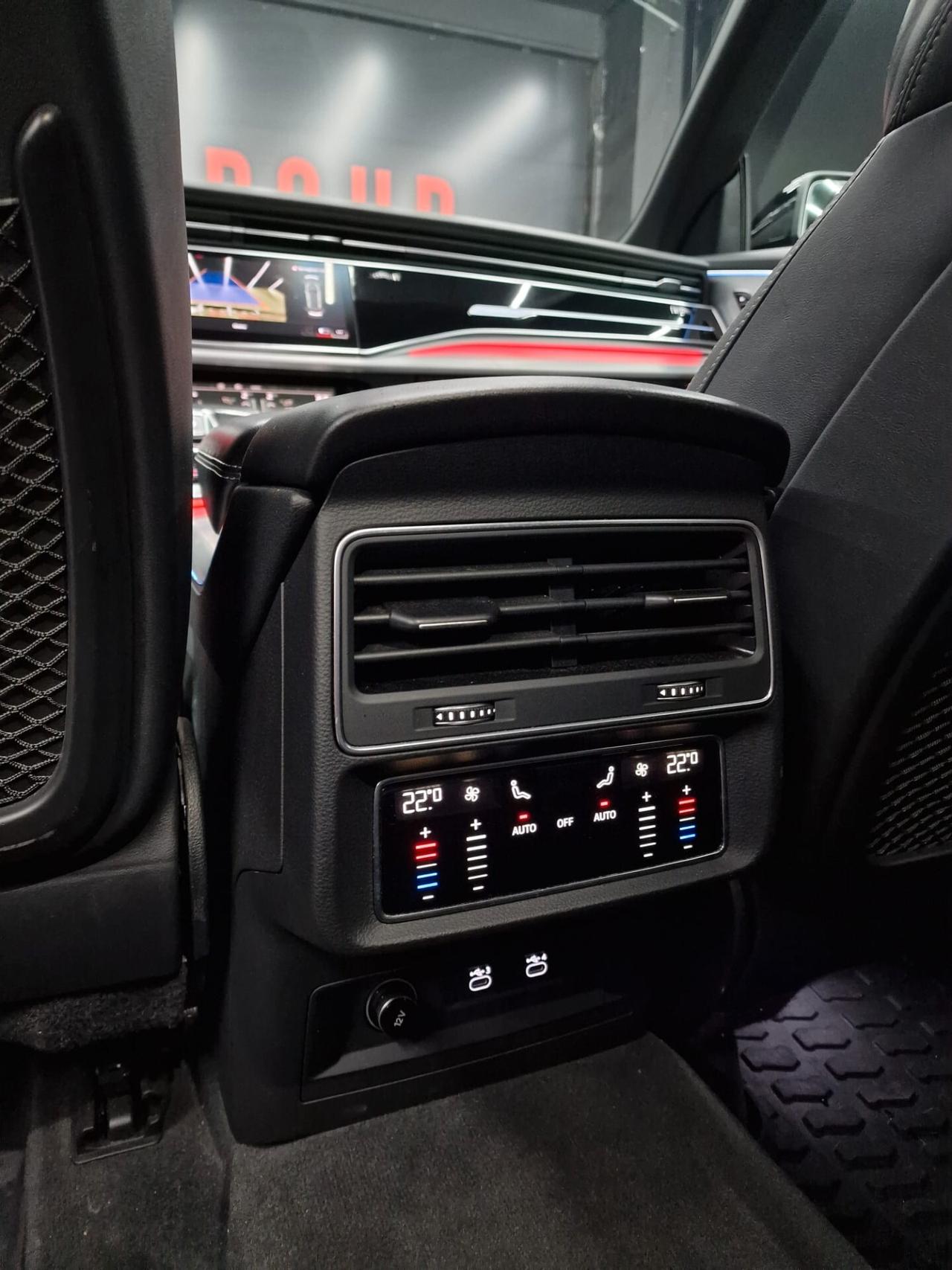 Audi Q8 TDI 286CV quattro tiptronic 3.0