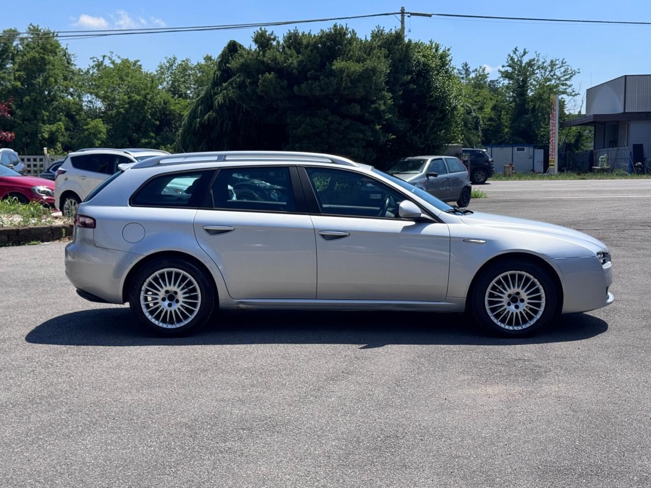 Alfa Romeo 159 1.9 JTDm 16V Sportwagon Sport