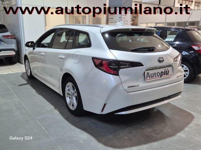 TOYOTA Corolla Touring Sports 1.8 Hybrid Business