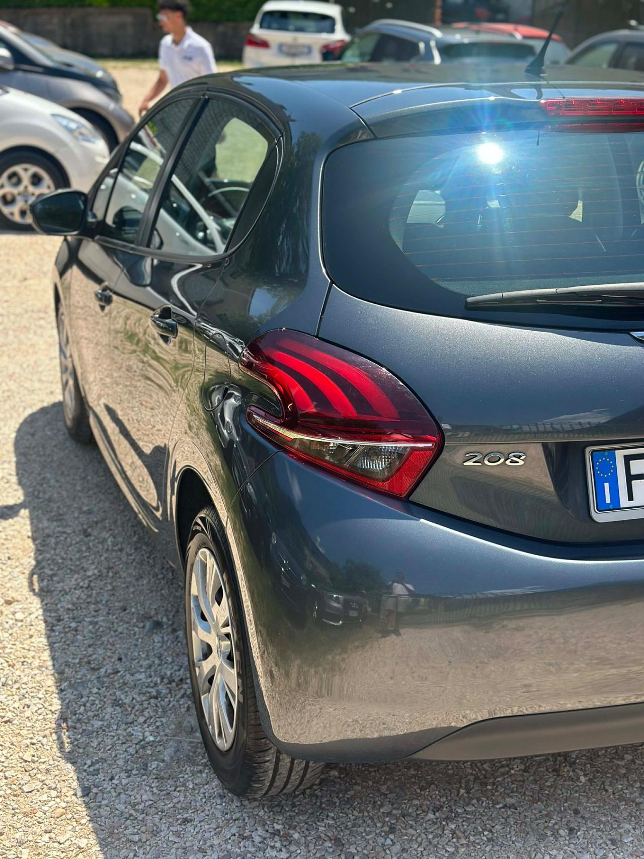 Peugeot 208 82 5P ALLURE NEOPAT KMCERT UNICOPR