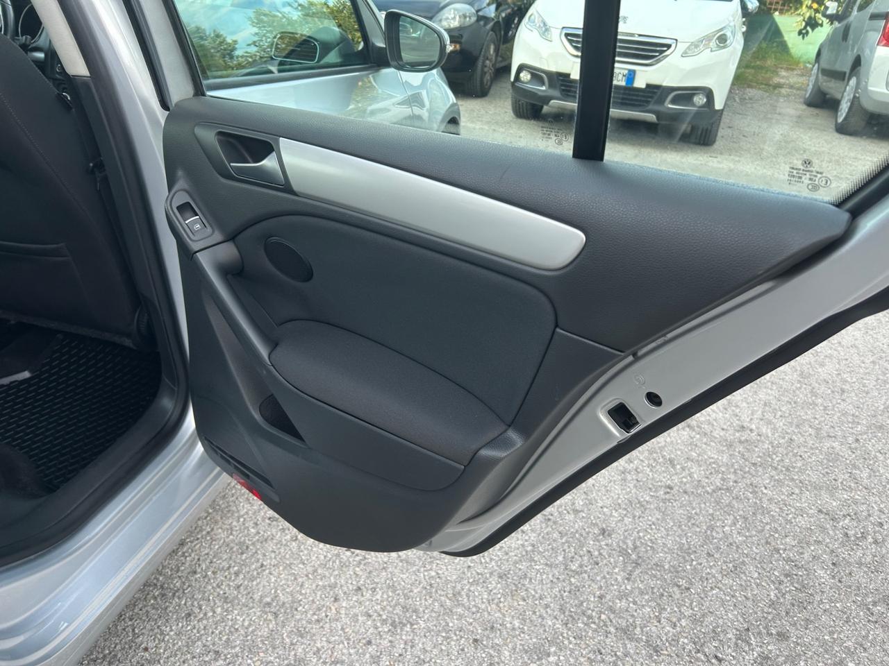 Volkswagen Golf 2.0 TDI 110CV DPF 5p. Highline