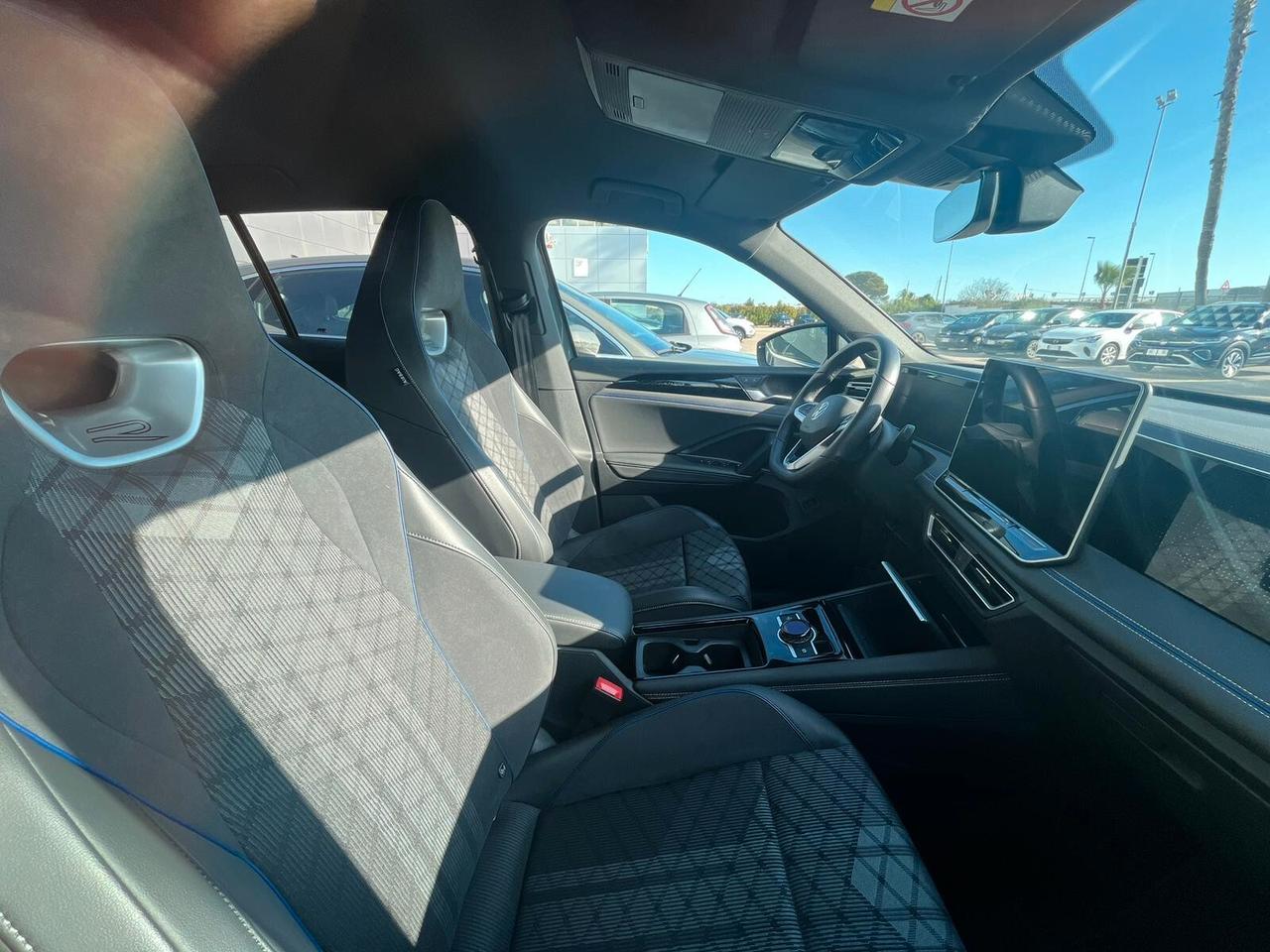 Volkswagen Tiguan 2.0 TDI 150 CV DSG R-Line