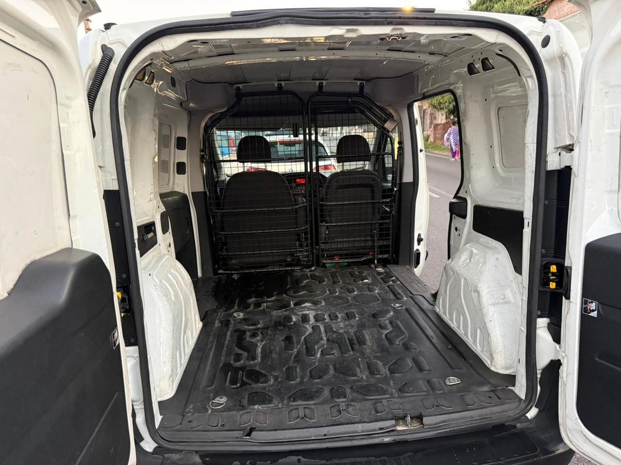 Fiat Doblo Doblò 1.6 MJT 16V 105CV - Superprezzo - Tutto incluso