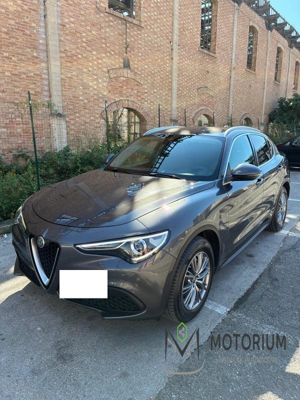 Alfa Romeo Stelvio 2.2 Turbodiesel 190 CV AT8 RW SUPER