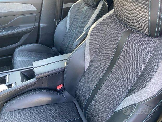 PEUGEOT 308 BlueHDi 130 S&S EAT8 SW Allure Pack