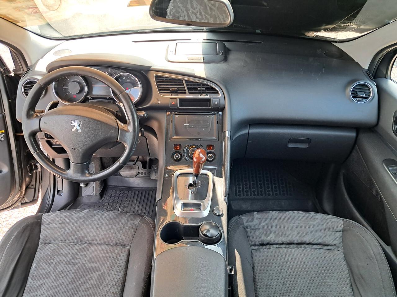 Peugeot 3008 1.6 HDi 110cv automatica