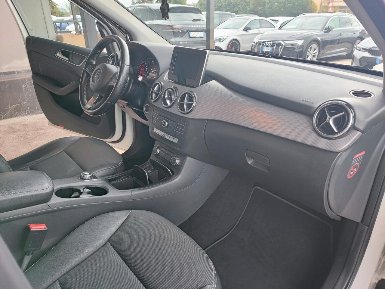 Mercedes-benz B 180 d Automatic Premium