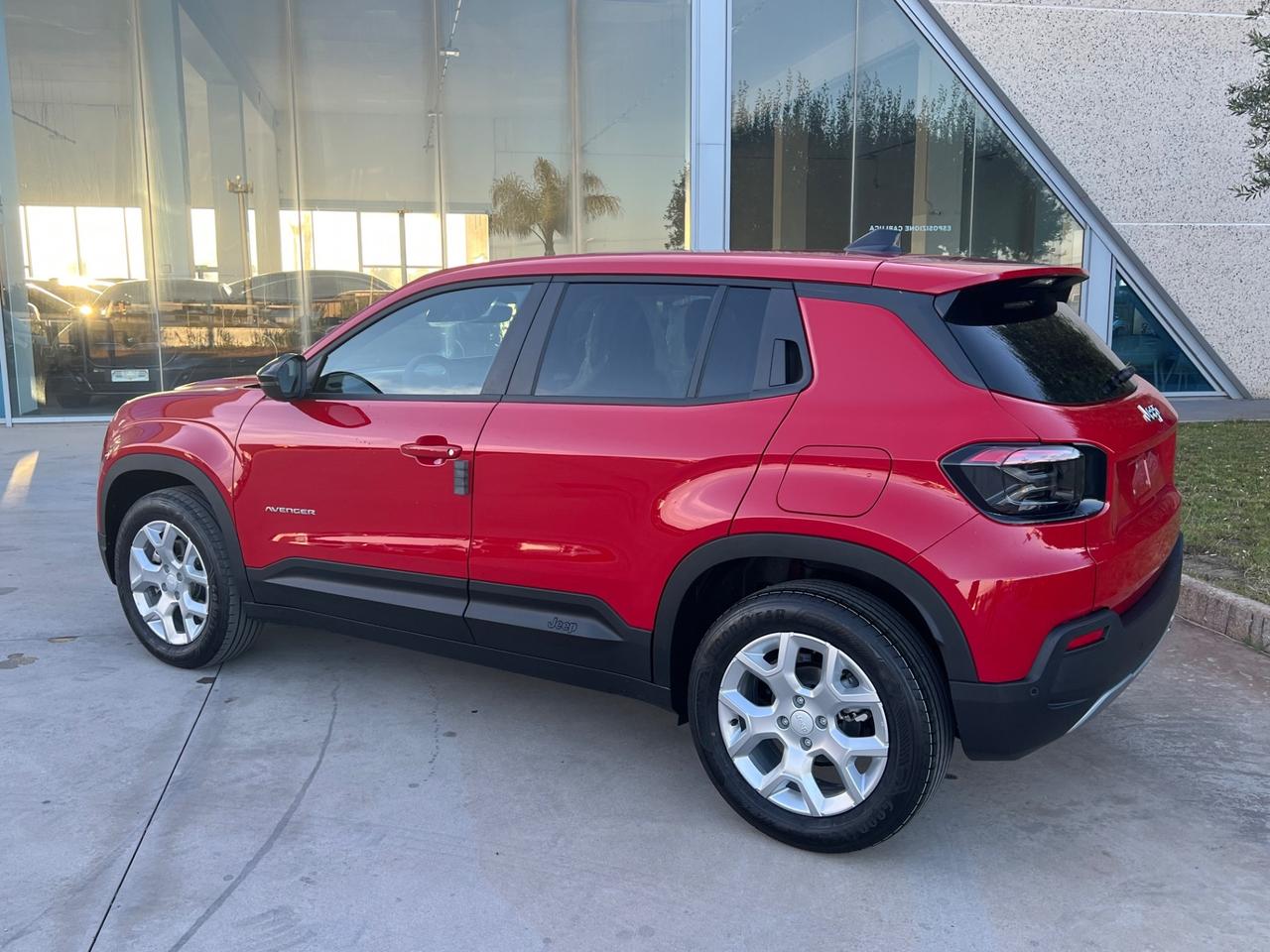 Jeep Avenger 1.2 Turbo 110 CV MHEV Altitude possibilità noleggio no scoring