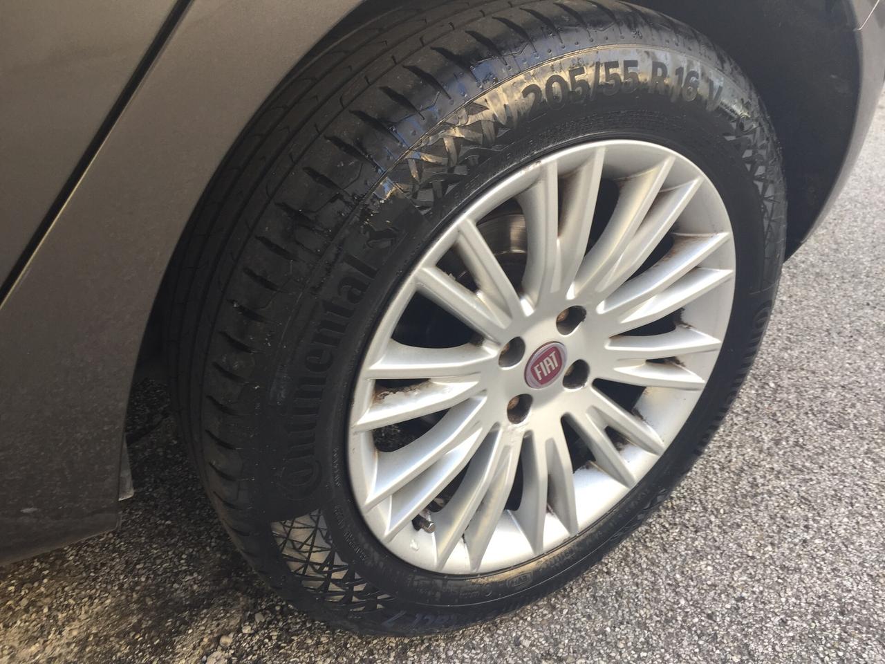 Fiat Bravo 1.4 Dynamic 16 V X NEOPATENTATI