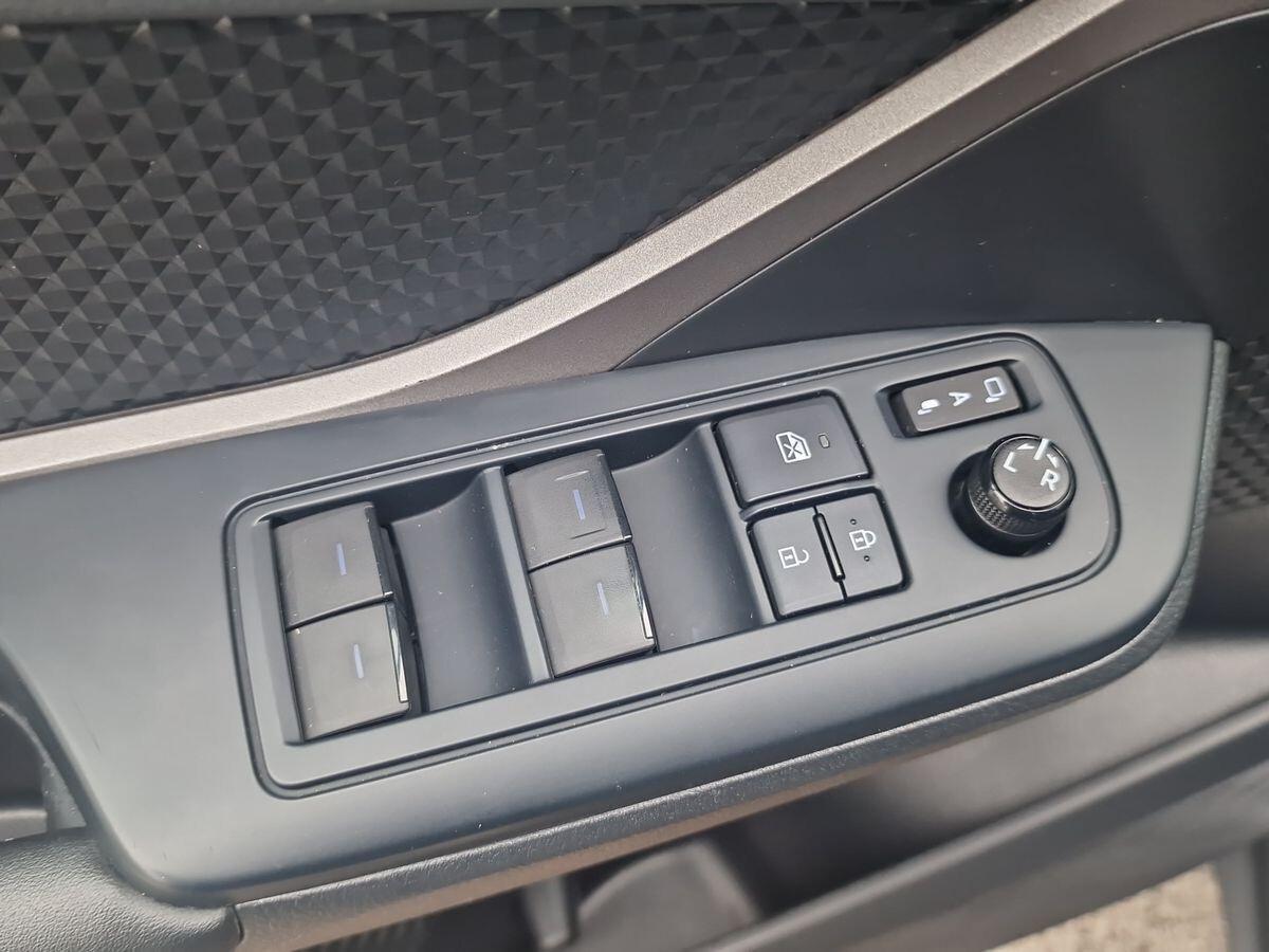 TOYOTA CH-R 1.8 FULL-HYBRID 92CV BUSINESS