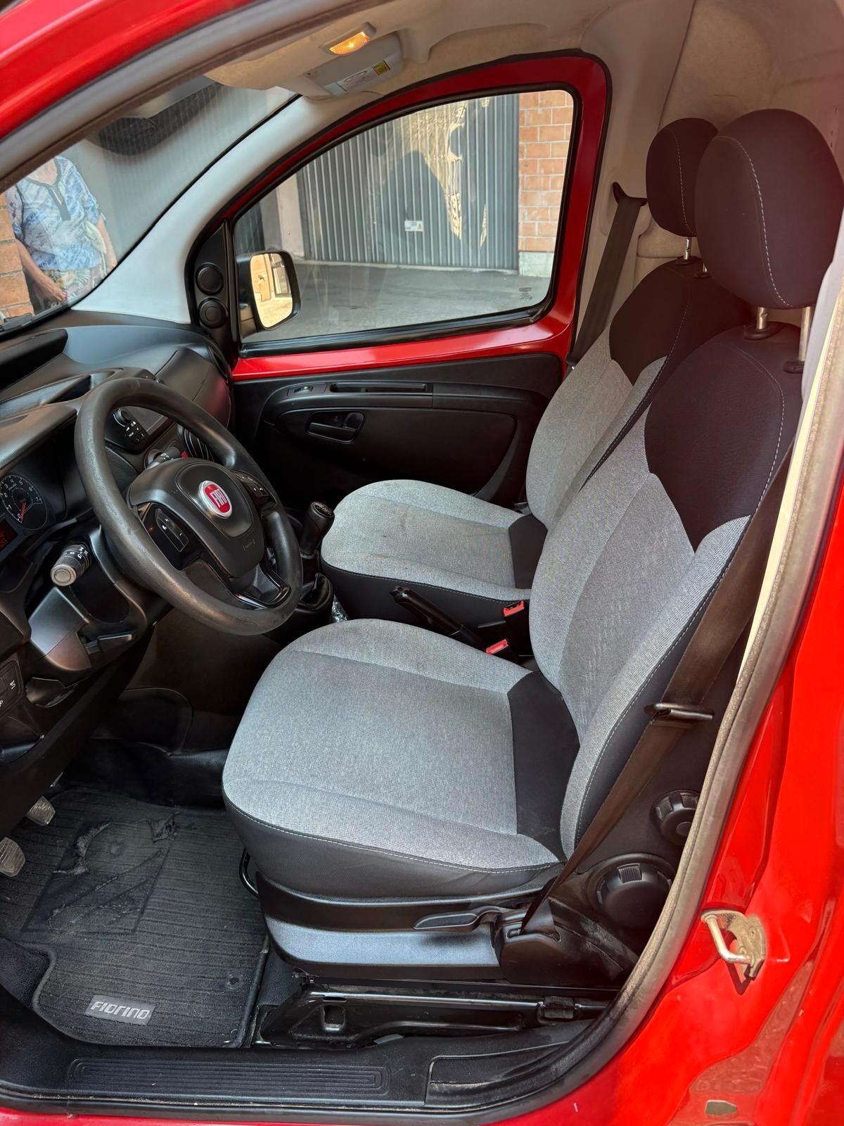 Fiat Fiorino 1.3 MJT 95CV Combinato Adventure