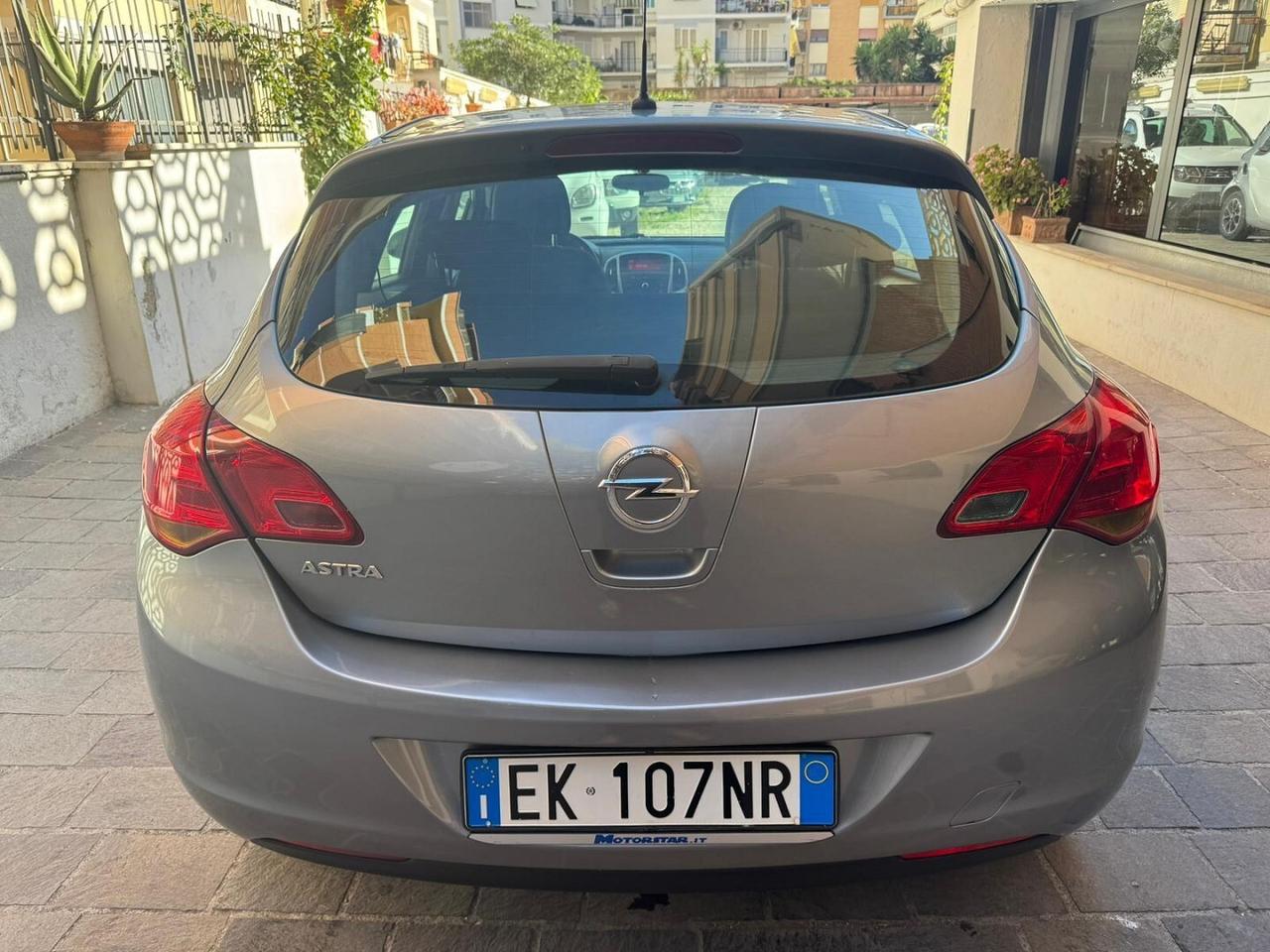 OPEL Astra 1.4 100CV 5 porte Cosmo IMPIANTO GPL
