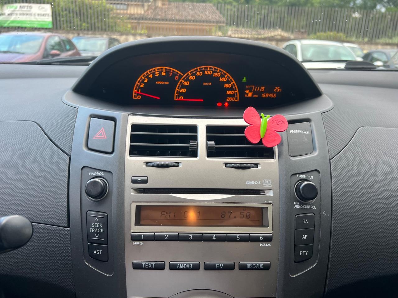 Toyota Yaris 1.0 5 porte