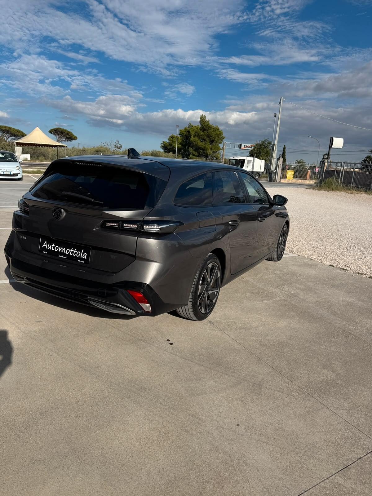 Peugeot 308 BlueHDi 130 S&S EAT8 SW Allure Pack
